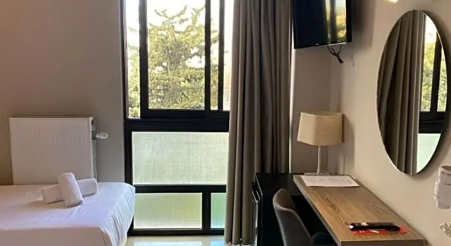 Номер Standard Athens Iris Hotel