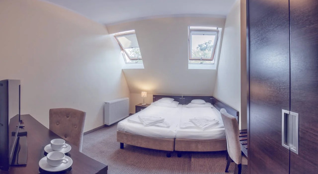 Hotel Niemcza Spa, Book Ferieresort Hoteller i Niemcza med parkering, Parkering