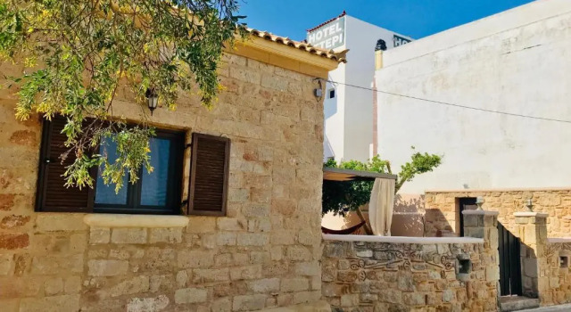 Christakos stone house Elafonisos