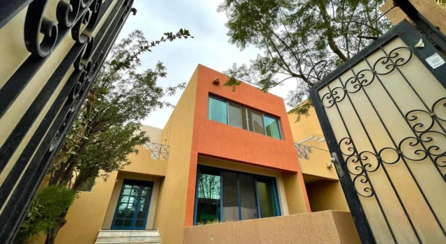Abha Lake View Villas - 4 Bedrooms & 4 Bathrooms, Buchen Sie Villa Villen in Provinz Asir, Villa