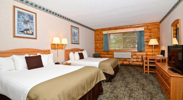Best Western Northwoods Lodge, Rezerwuj Hotel Hotele w Siren z basenem, Basen
