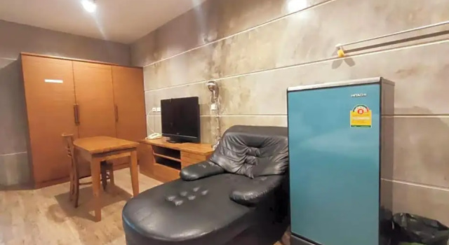 Полулюкс с видом на сад Komol Residence Bangkok