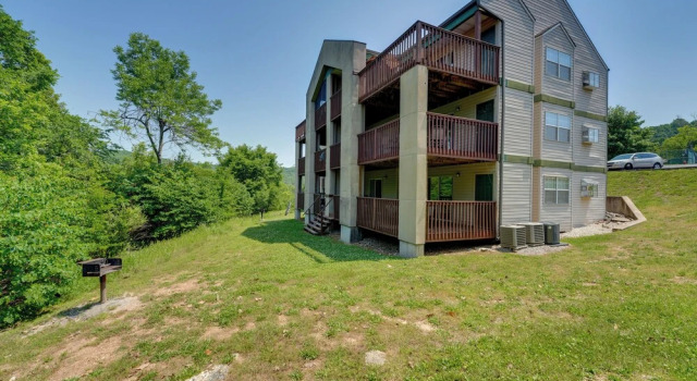 Branson Condo w/ Lake Access + Resort Amenities!, Забронировать Курортный отель Отели Table Rock Lake 3 звезды, 3*