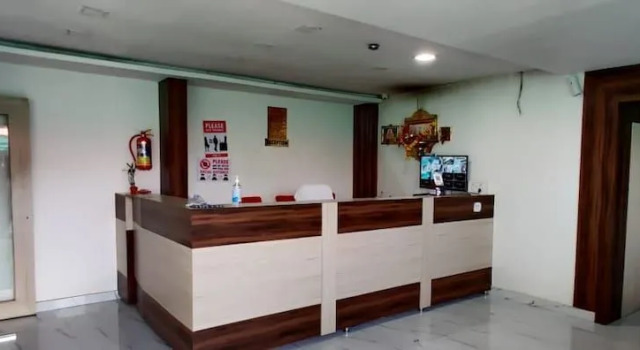 Hotel Shree Pingara, Забронировать Отель Отели штата Махараштры 3 звезды, 3*