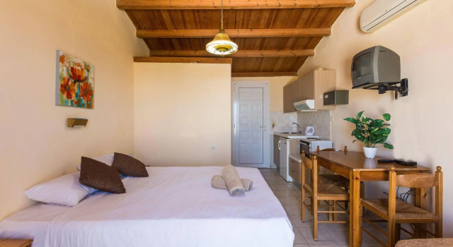 Castello Bianco Aparthotel, Rezerwuj Apartamentowiec hotelowy Hotele w Retimno z parkingiem, Parking