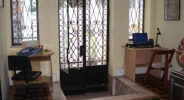 Кровать в общем номере (мужской номер) Reisnger Hostel