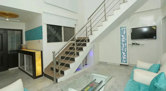 OYO 9775 Home Modern 4BHK Celebration mall, Забронировать Отель Отели штата Раджастхана с парковкой, Парковка