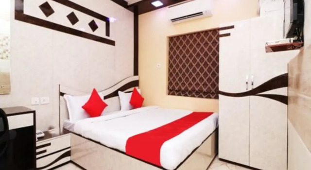 Номер Deluxe Goroomgo Sanjoy Guest House Ruby Tagore Park Kolkata