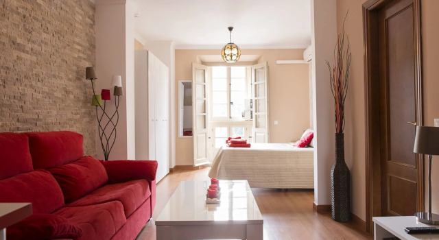 Suncity Loft Carretería, Забронировать Отель Отели Малаги 3 звезды, рядом с Музей Кармен Тиссен, 3*