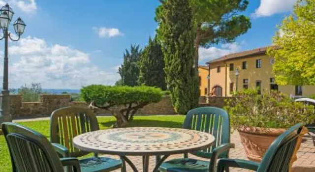 Locazione Turistica Montereggi.7, Réserver Hôtel Hôtels et hébergements à Limite, Hôtel
