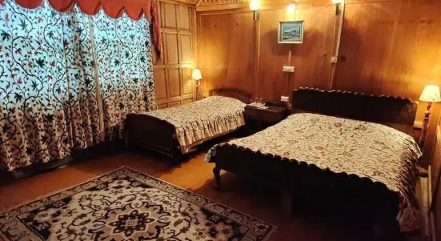 Номер Deluxe Kings Houseboats
