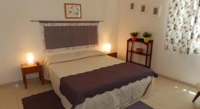 Студия Orleans Apartments