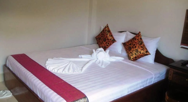 Reaksmey Krong Kep Guesthouse, Prenota Hotel Hotel a Kep Province con parcheggio, Parcheggio
