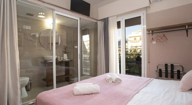 Студия Kalamata Art Rooms