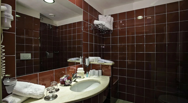 Двухместный номер Superior с балконом и с видом на море Mahara Hotel & Wellness