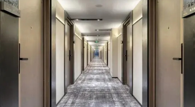 Grey Pigeon Hotel (Zhongjian Tianfu Gongguan, High-tech Zone)