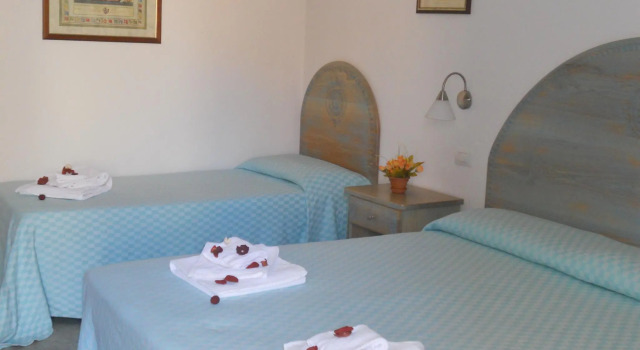 Трёхместный номер Alghero Vacanze Hotel