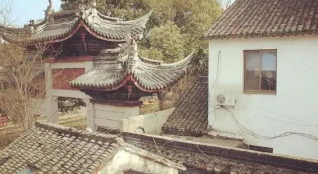 Qininn Zhouzhuang Shiquanju Linhebeiyuan Shop, Book Hotel Hoteller i Suzhou med parkering, Parkering