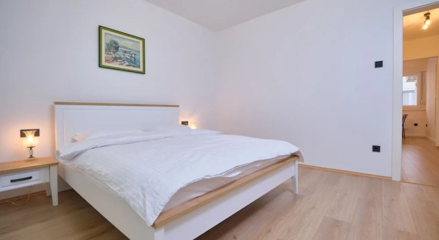 Апартаменты Bacci Central 2-Bedroom Apartment by Litto