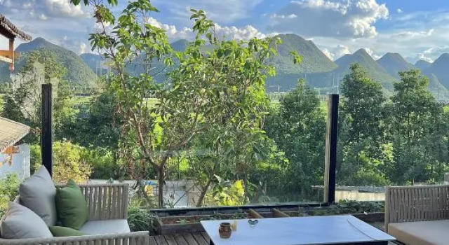 Wenhe Jiudian Yitang Guesthouse, Buchen Sie Hotel Hotels in Yunnan mit Parkplatz, Parkplätze