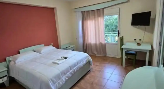 Двухместный номер Standard с балконом и с видом на море Olivet Hotel