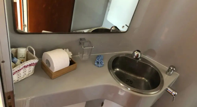 Люкс Luxury с балконом и с видом на море Yacht Suite Piombino