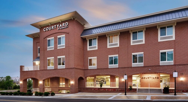 Courtyard Atlanta Duluth Downtown, Boek Hotel SPA-hotels in Georgia, SPA