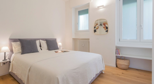 A Step From the Lake Apartment by Rent all Como, Забронировать Апартаменты/квартира Апартаменты Комо, рядом с Площадь Кавур, Апартаменты/квартира
