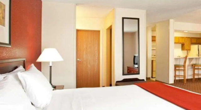 Номер Standard Baymont by Wyndham Merrillville