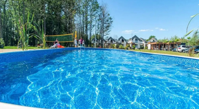 Коттедж Spacious Holiday Homes With air Conditioning, Pool