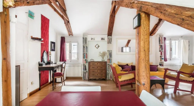 Ca Lorosa Cosy and comfortable Loft at Castello, Забронировать Отель Отели Кастелло с парковкой, Парковка