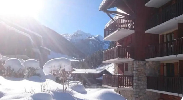 Appartement Arêches-Beaufort, 2 pièces, 4 personnes - FR-1-342-182, Забронировать Апартаменты/квартира Отели Ареш с бассейном, рядом с Горнолыжный подъемник Гран Мон, Бассейн