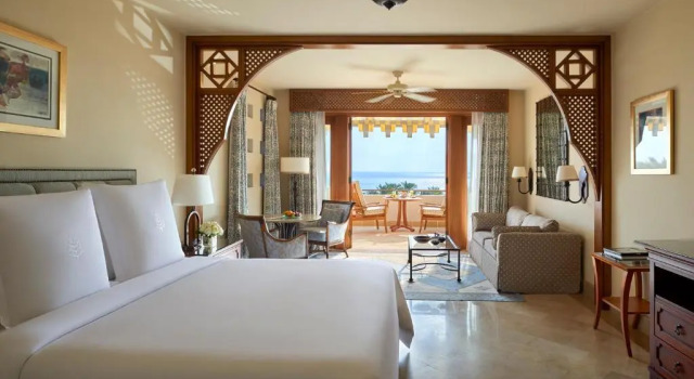 Двухместный номер Deluxe с видом на море Four Seasons Resort Sharm El Sheikh