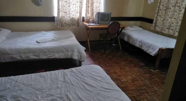Kolping Guest House, Réserver Maison d'hôtes Hôtels à Nairobi avec parking, Parking