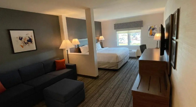 Люкс Comfort Inn & Suites