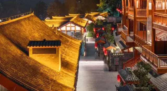 Hui Jiang Lou  Hotel, Buchen Sie Hotel Wusheng Sichuan