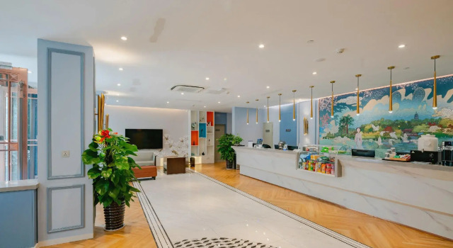 Magnotel Hotel (Nanning Youyi Road), Prenota Hotel Nanning Guangxi