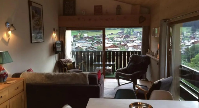 Апартаменты Luxury Apartment, 350m to ski lift, south facing, close to town centre