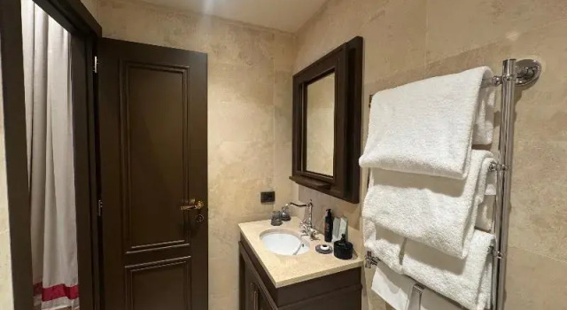 Люкс Deluxe с балконом Palazzo Gambirasi Aparthotel Roma