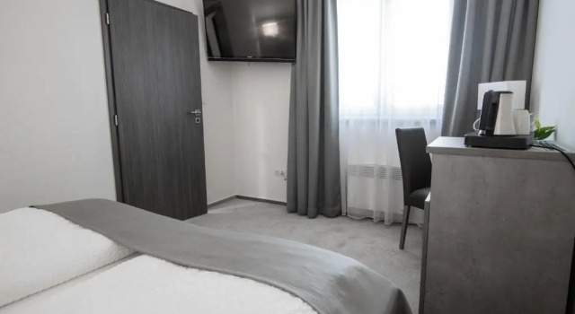 Номер Standard Fast Lane Hotel