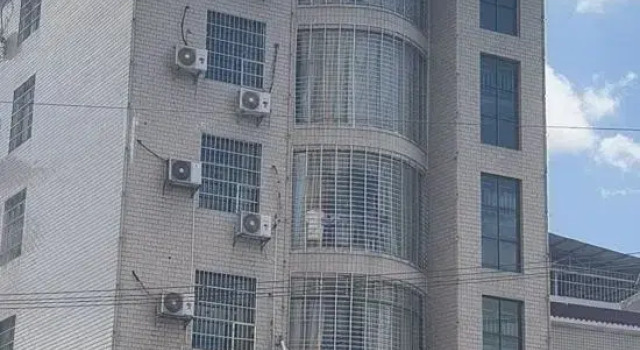 Jishou Haoyunlai Hotel, Book Hotel Xiangxi Hunan