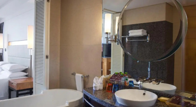 Номер Standard с видом на сад Sheraton Haikou Hotel