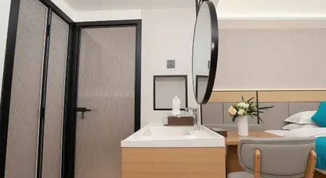 Семейный люкс с видом на улицу Yunpan Noah River View Resort Hotel