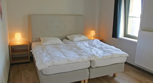 Nice Apartment in Diksmuide With 1 Bedrooms and Wifi, Rezerwuj Apartament Hotele w Bruksela z parkingiem, Parking