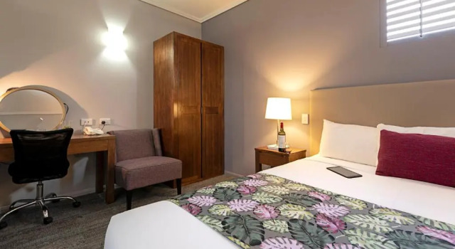 Люкс Coachmans Inn Warwick