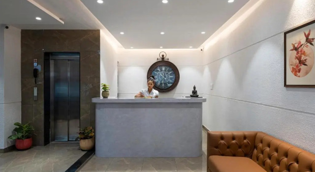 StayBird Divine Suites Business Hotel