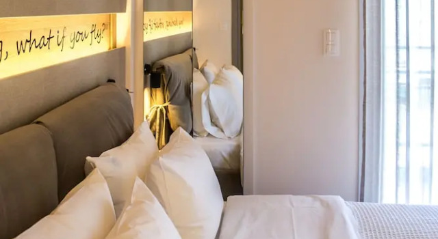 Апартаменты Deluxe с 4 комнатами с балконом и с видом на город The Athens Life