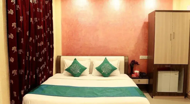 OYO 1628 Babul Hotel, Prenota Hotel Calcutta 