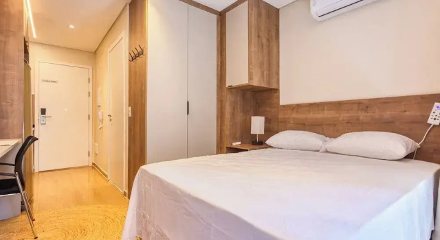 Flat na Vila Mariana c Varanda pr x ao Metr, Забронировать Отель Вила-Мариана Сан-Пауло, рядом с Культурный центр «Сан-Паулу»