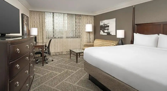 Двухместный номер Standard с видом на город Crowne Plaza Hotel Portland-Downtown Convention Center by IHG